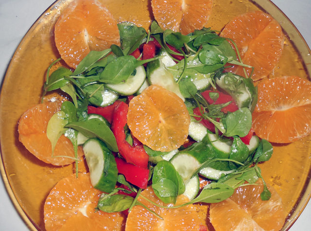 Orange & Baby Spinach Salad